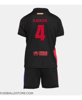 Günstige Barcelona Ronald Araujo #4 Auswärts Trikotsatzt Kinder 2024-25 Kurzarm (+ Kurze Hosen)